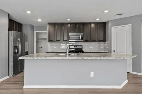 2611 Hawthorn Mill Lane Houston TX 77038