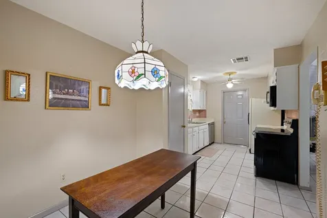 6230 Knollwest Drive Houston TX 77072
