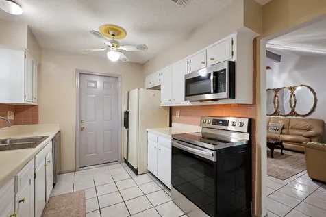 6230 Knollwest Drive Houston TX 77072