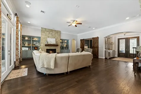 30618 Spring Lake Boulevard Tomball TX 77375