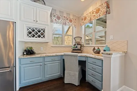 30618 Spring Lake Boulevard Tomball TX 77375