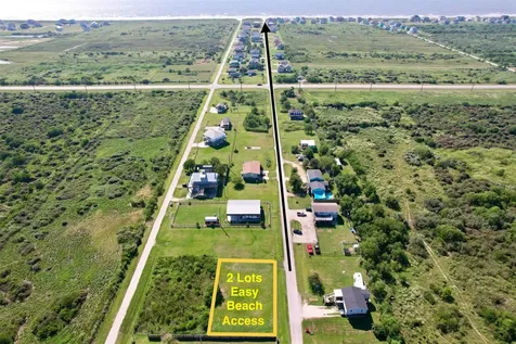 1064 Melody Lane Crystal Beach TX 77650