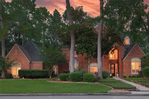 1906 Riverglen Forest Drive Kingwood TX 77345