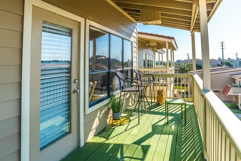 32 Dana Drive Galveston TX 77554