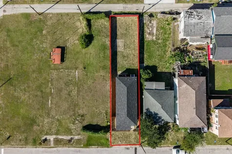2818 Avenue M 1/2 Galveston TX 77550