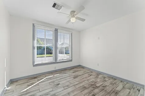 2818 Avenue M 1/2 Galveston TX 77550