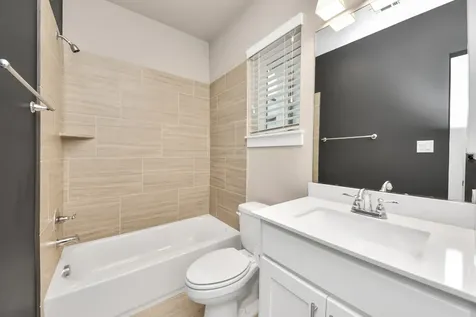 2704 Freund Street Houston TX 77003