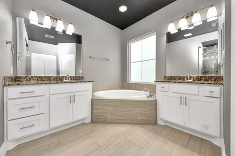 2704 Freund Street Houston TX 77003