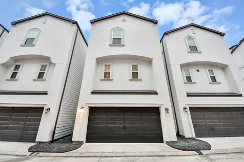 2704 Freund Street Houston TX 77003