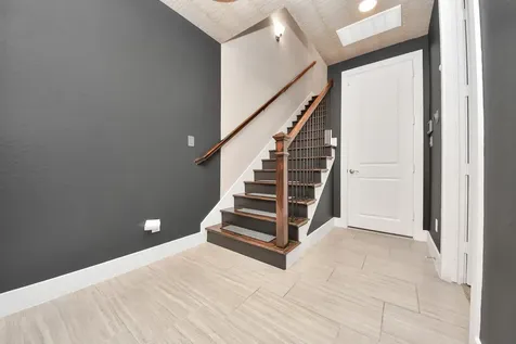 2704 Freund Street Houston TX 77003