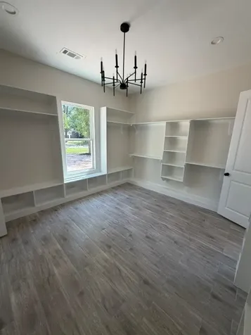 114 Magnolia Bend Roman Forest TX 77357