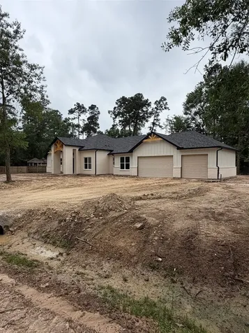 114 Magnolia Bend Roman Forest TX 77357