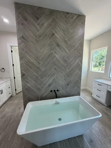 114 Magnolia Bend Roman Forest TX 77357