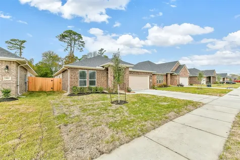 3915 Sugardale Street Baytown TX 77521
