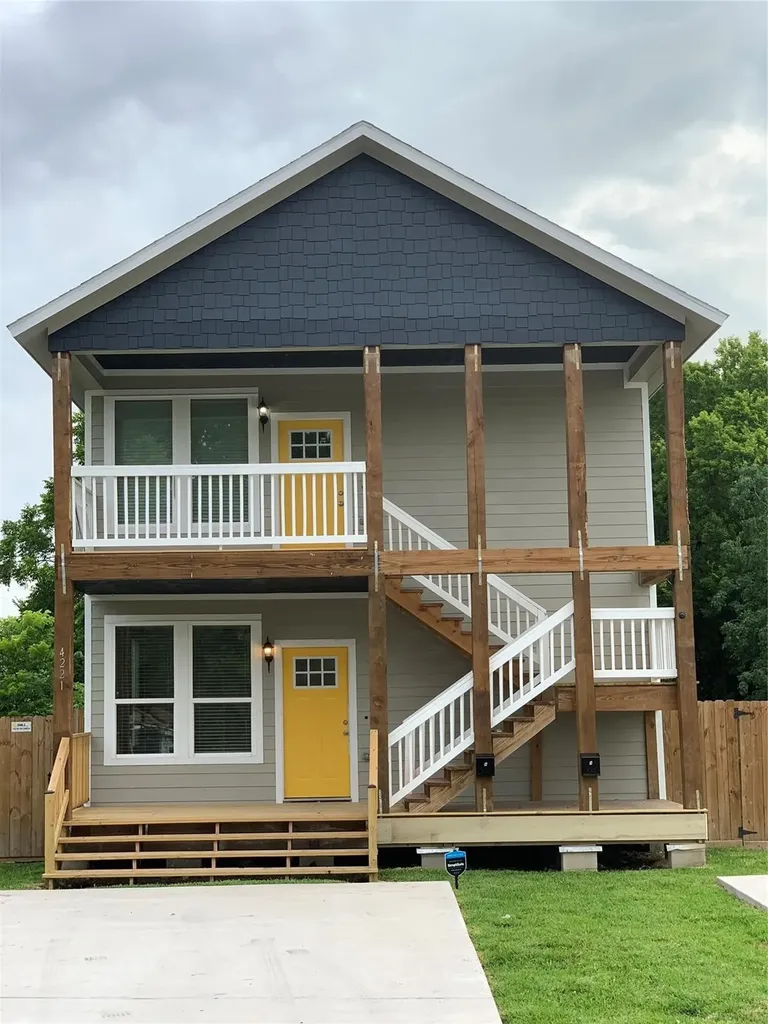 4221 Alvin Street A Houston TX 77051