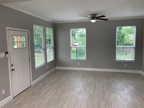 4221 Alvin Street A Houston TX 77051