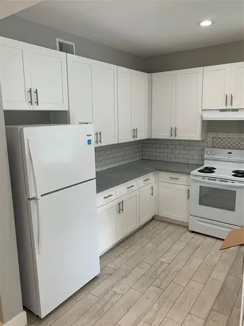 4221 Alvin Street A Houston TX 77051