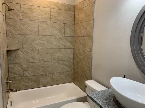 4221 Alvin Street A Houston TX 77051