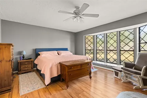 2920 Grace Lane Highlands TX 77562