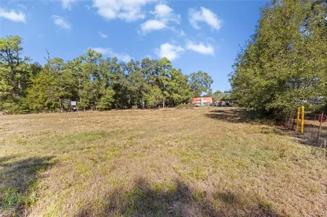 2920 Grace Lane Highlands TX 77562