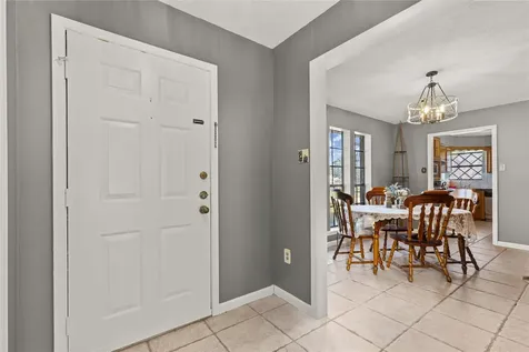 2920 Grace Lane Highlands TX 77562