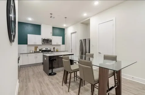 10211 Las Nubes Avenue Houston TX 77075