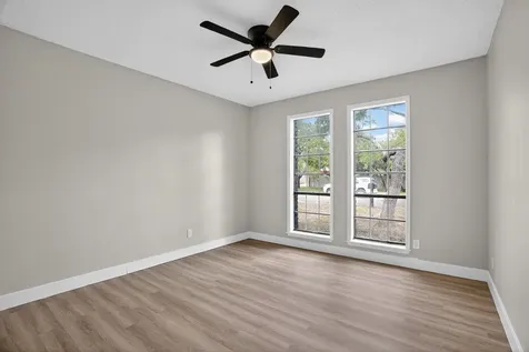 107 Cherry Hills Rockport TX 78382