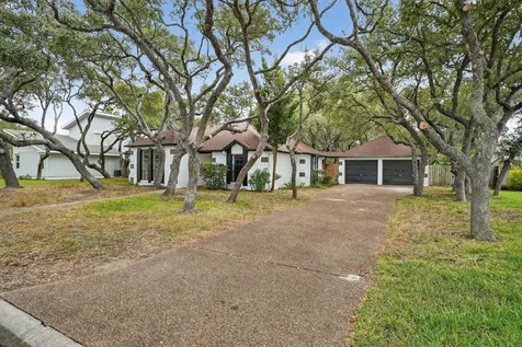107 Cherry Hills Rockport TX 78382