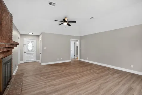 107 Cherry Hills Rockport TX 78382