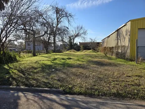 405 Eichwurzel Lane Houston TX 77009