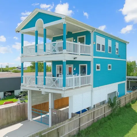 1012 22nd Street Street D Dickinson TX 77539