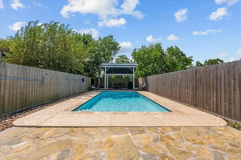 1012 22nd Street Street D Dickinson TX 77539