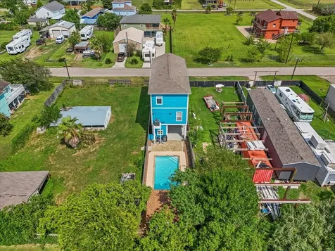 1012 22nd Street Street D Dickinson TX 77539