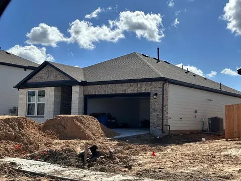 1112 Independence Avenue Bay City TX 77414