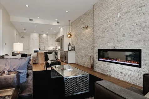 3 Waterway Court 4d The Woodlands TX 77380