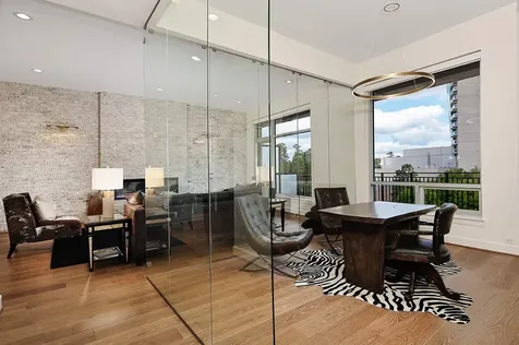 3 Waterway Court 4d The Woodlands TX 77380