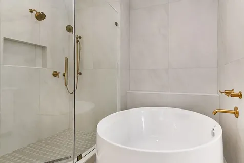 3 Waterway Court 4d The Woodlands TX 77380