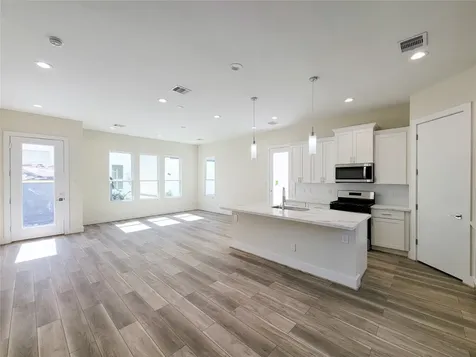 5931 Beall Street C Houston TX 77091