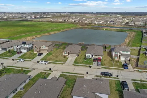 14531 Sweetwater Drive Baytown TX 77523