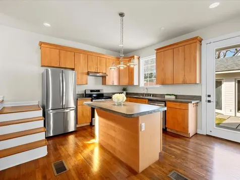 302 W Drew Street Houston TX 77006
