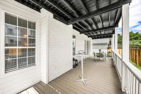 302 W Drew Street Houston TX 77006