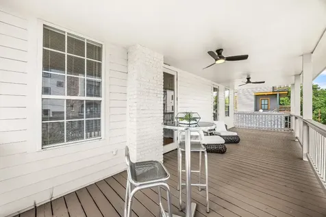 302 W Drew Street Houston TX 77006