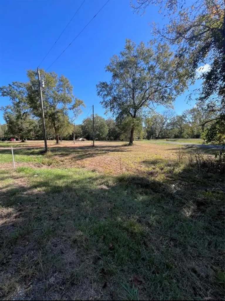 485 County Road 2173 Cleveland TX 77327