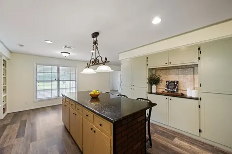 13926 Fm 442 Road Needville TX 77461
