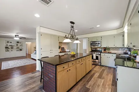 13926 Fm 442 Road Needville TX 77461