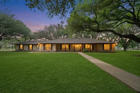 13926 Fm 442 Road Needville TX 77461