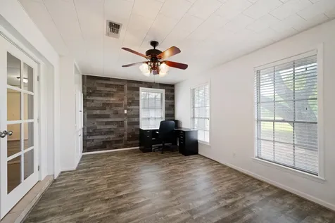 13926 Fm 442 Road Needville TX 77461