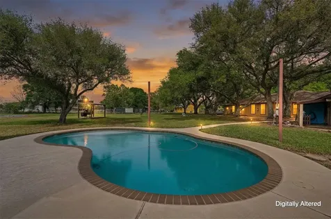 13926 Fm 442 Road Needville TX 77461