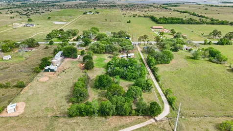 13926 Fm 442 Road Needville TX 77461