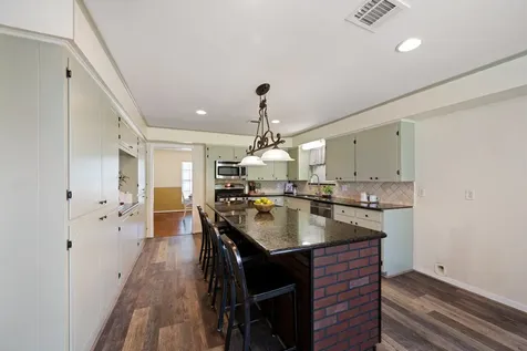 13926 Fm 442 Road Needville TX 77461